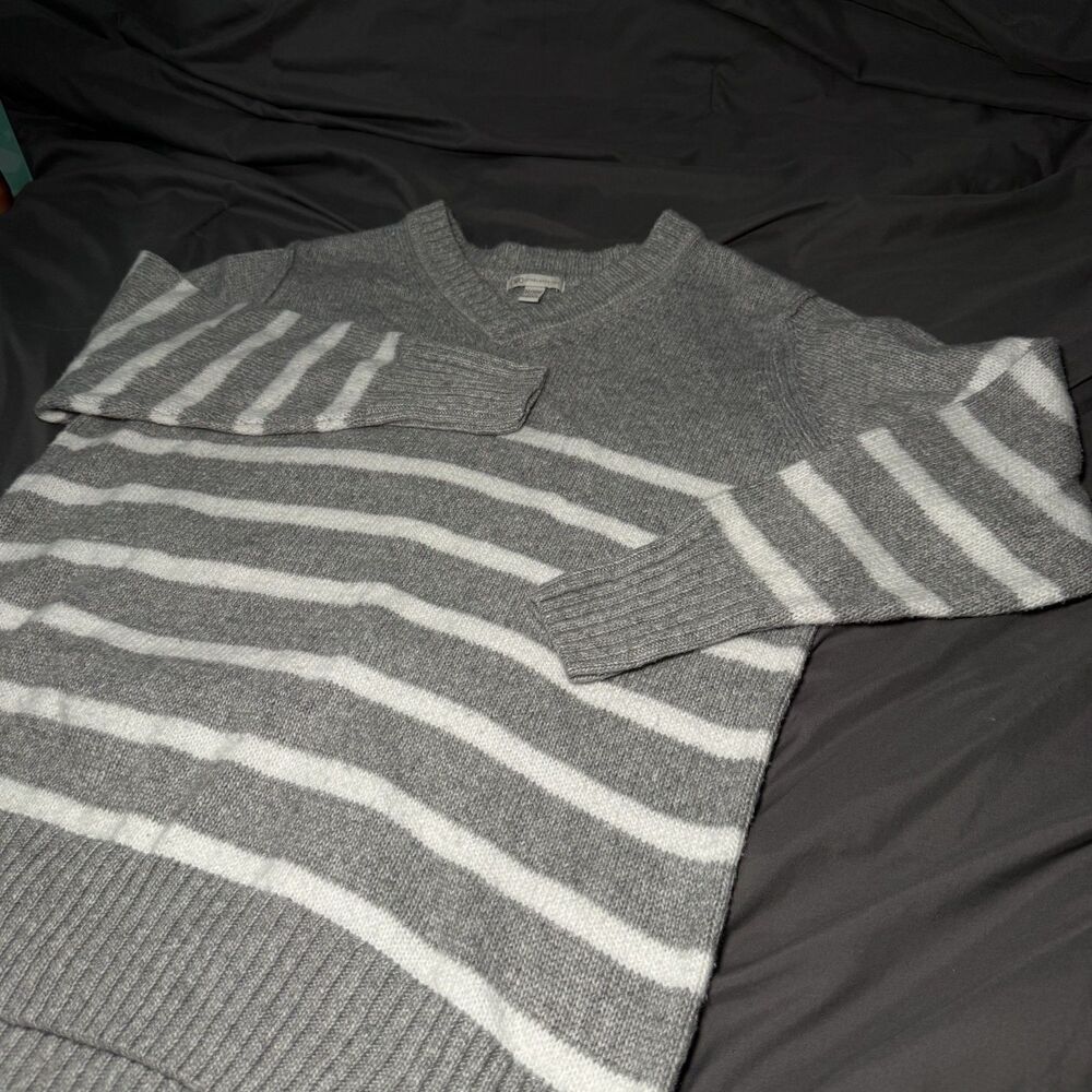Women's Striped Sweater Cato Size 14/16W Grey White V-Neck Plus Size Knit